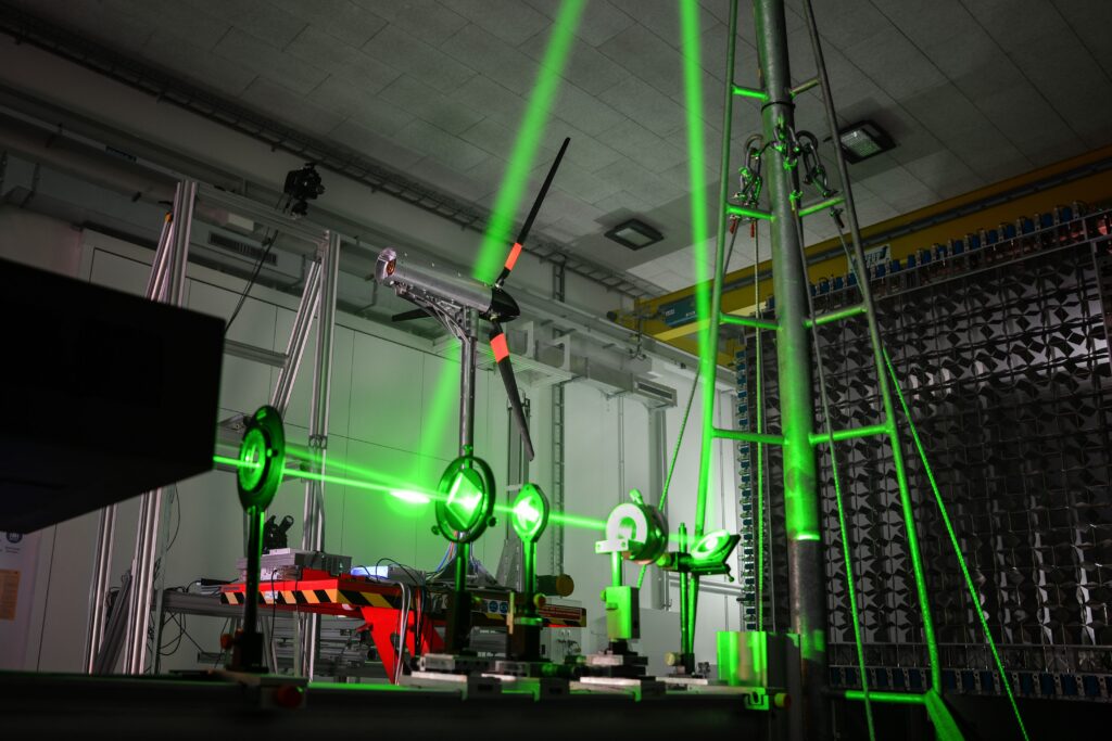 Laser im Windkanal von ForWind