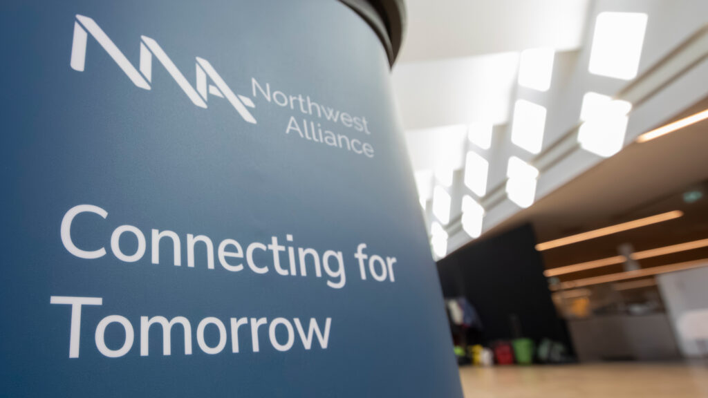 Northwest Alliance - Connecting for Tomorrow Aufschrift